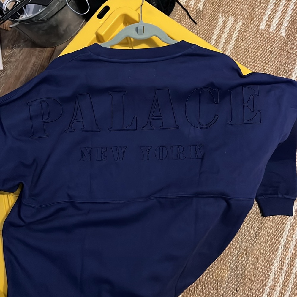 PALACE - Picture 3 of 5